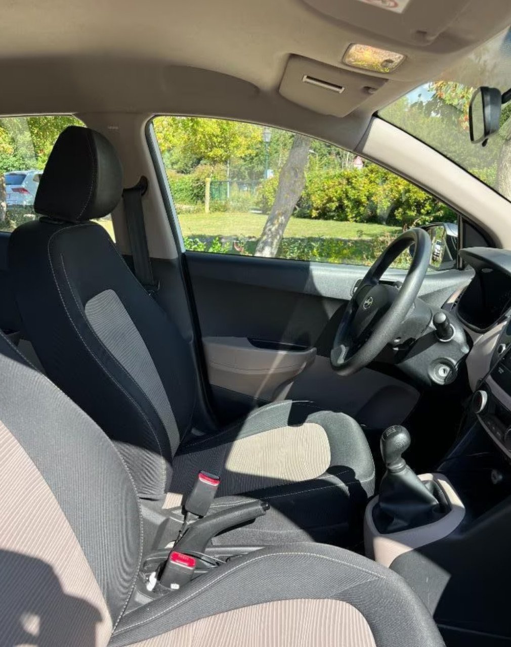 Hyundai i10 1.0i i-Motion – Airco | Zuinig | APK | Garantie | Carplay setje