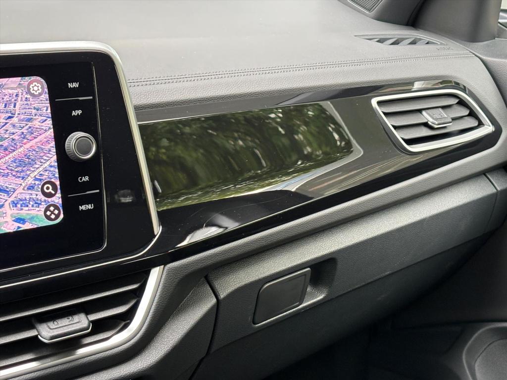 Volkswagen T-roc 1.5 tsi 150pk 7-dsg r-line| camera | keyless|unieke km sta
