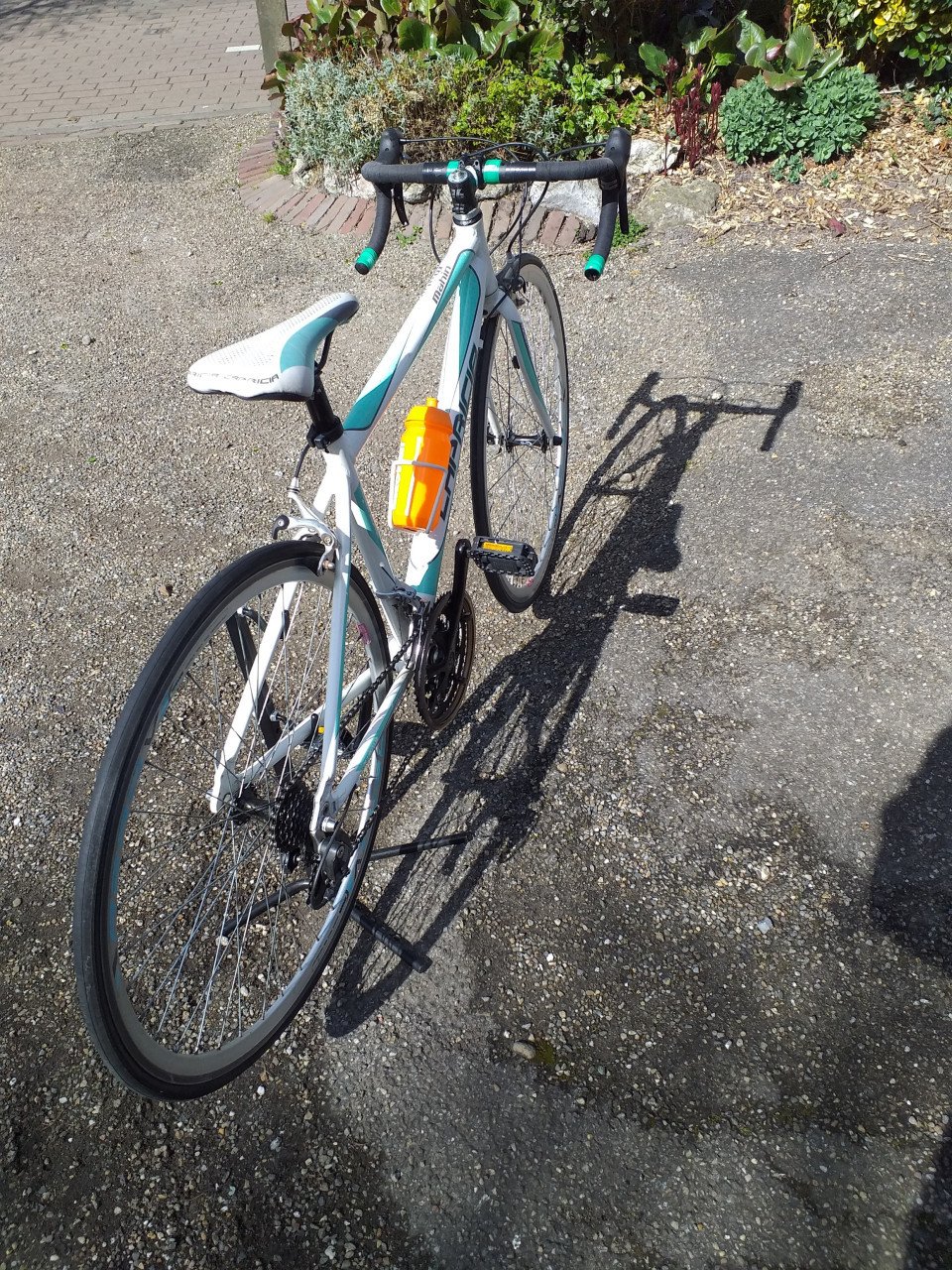 """JEUGDRACEFIETS CAPRICIA MAHIN""