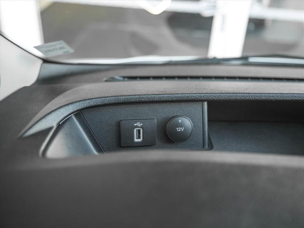 Ford Transit Custom 2.0 tdci 130pk 320 l2h1 9-persoons | navigatie | carpla