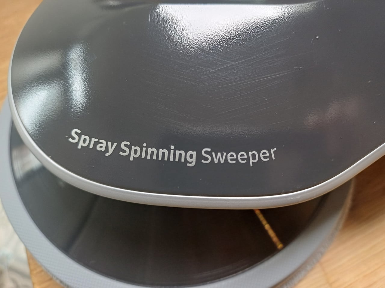 Als Nieuw: Samsung Spray Spinning Sweeper VCA-WBA95