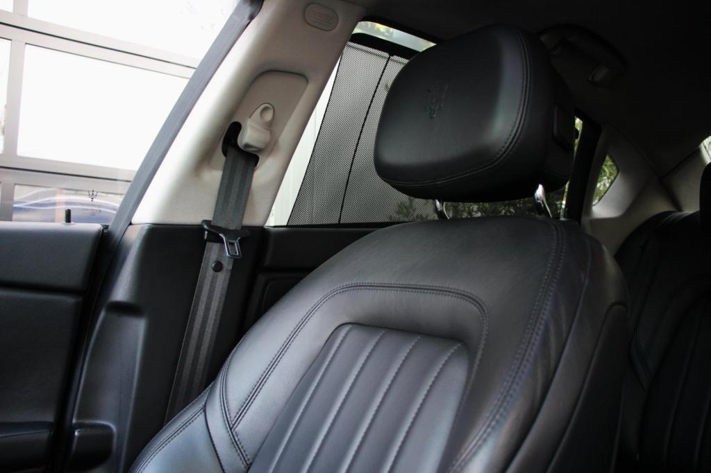 Maserati Quattroporte 3.0 s q4 411pk - leder - flippers - schuifkantel - na