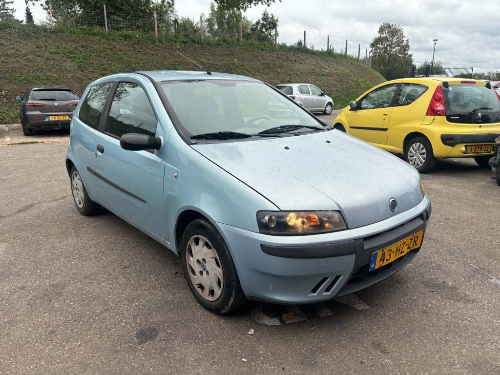 Fiat Punto 1.2-16v elx speedg.