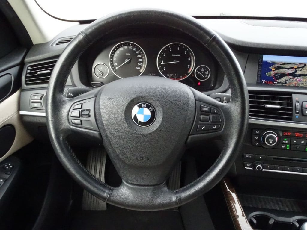 BMW X3 xdrive20i high executive | leder | stoelverwarming | el. trekhaak
