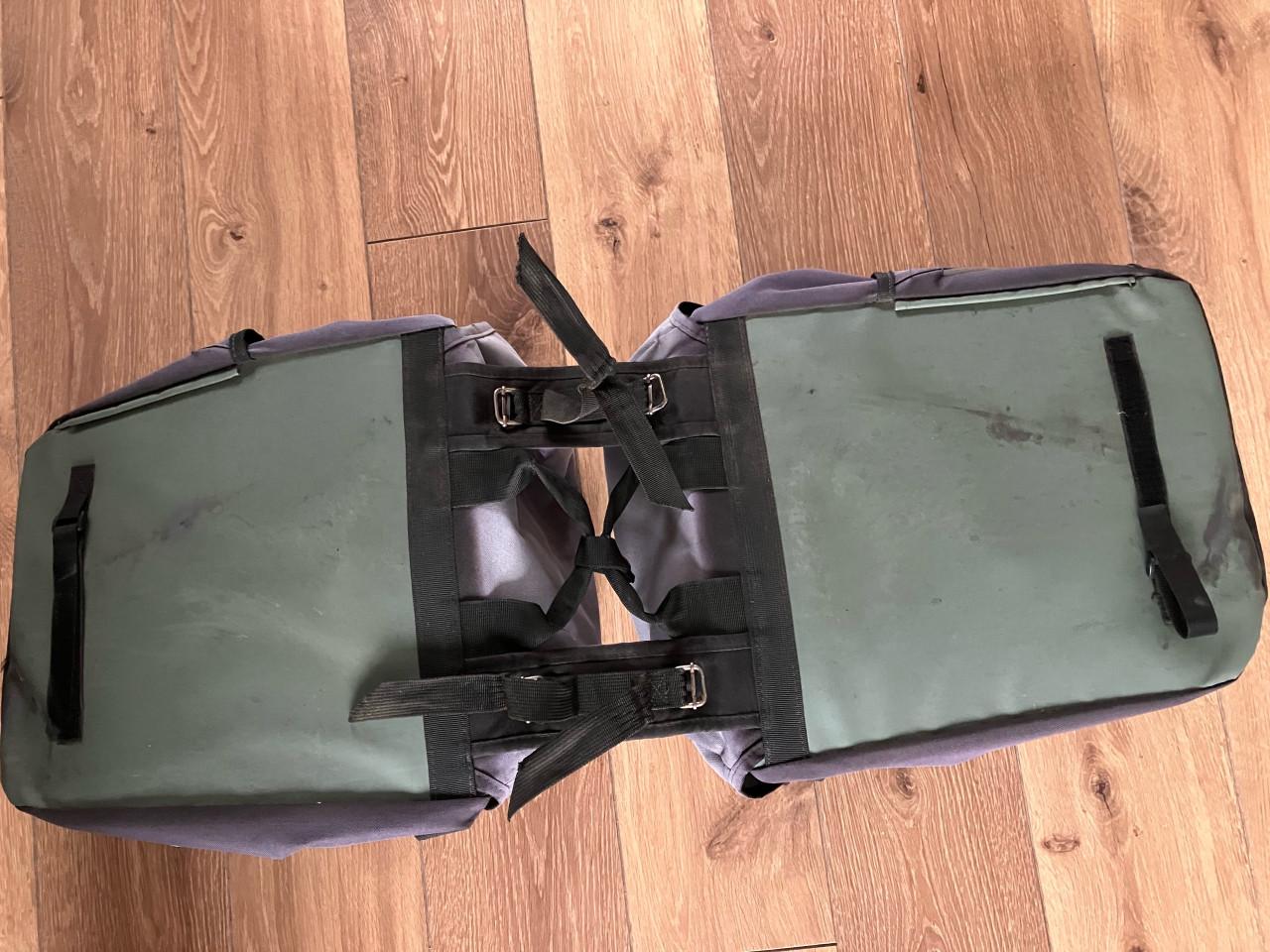 XLC dubbele fietstassen