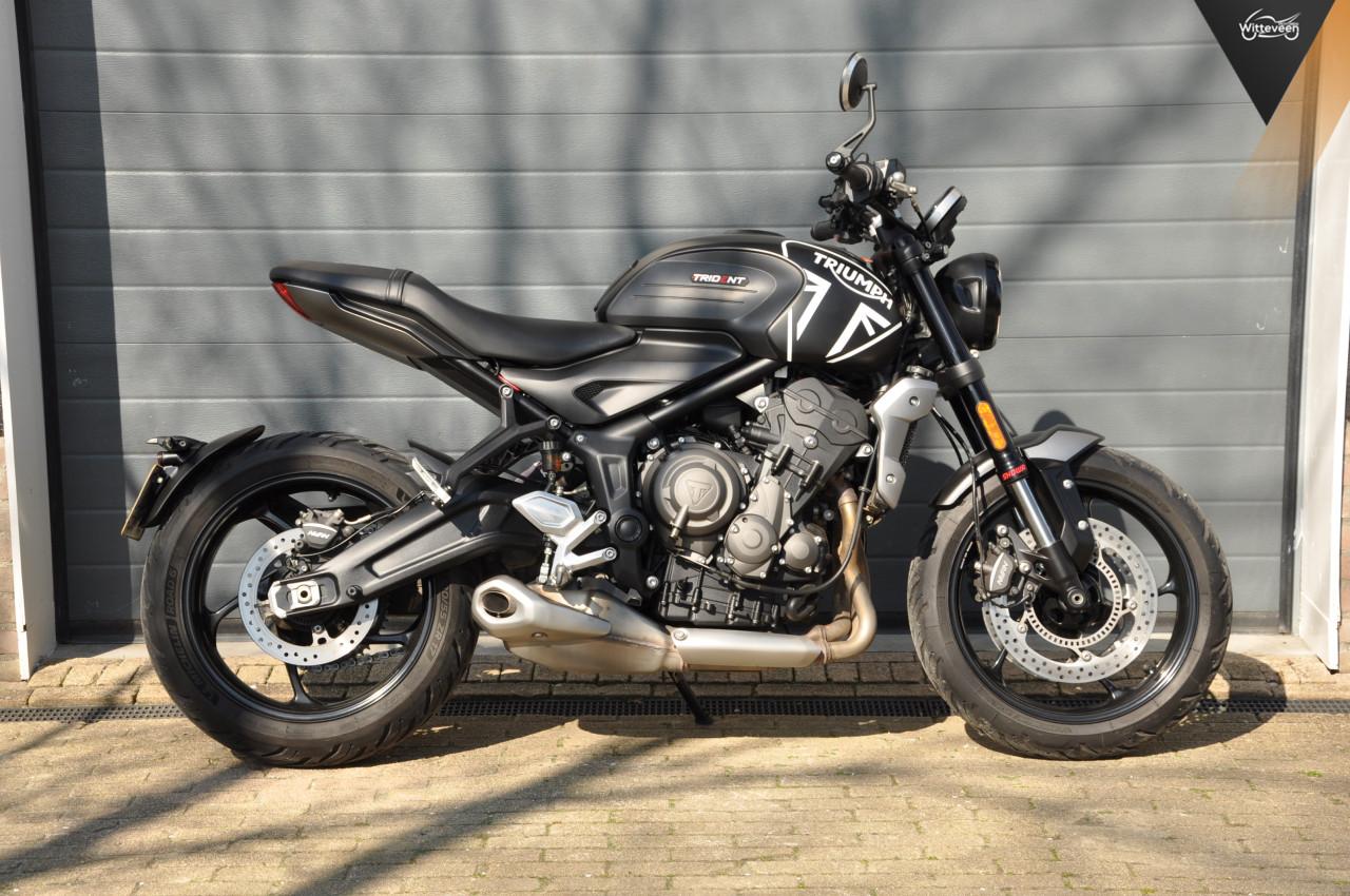 Triumph Trident 660, zeer compleet!