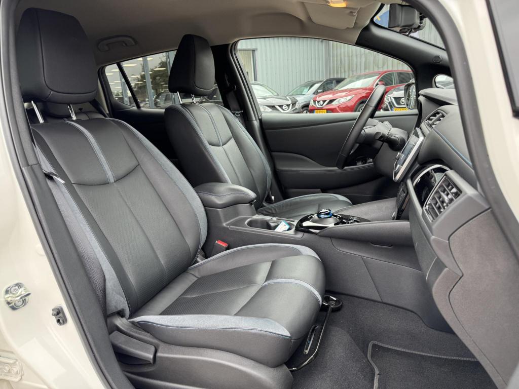 Nissan Leaf e+ tekna 62 kwh incl. trekhaak afneembaar, nieuwstaat!