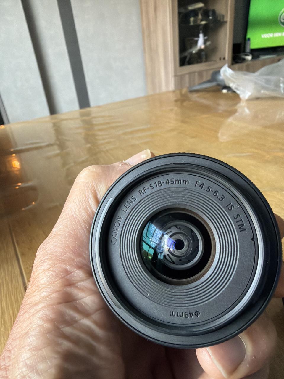 Canon rf-s 18-45 f 4.5-6.3 is stm