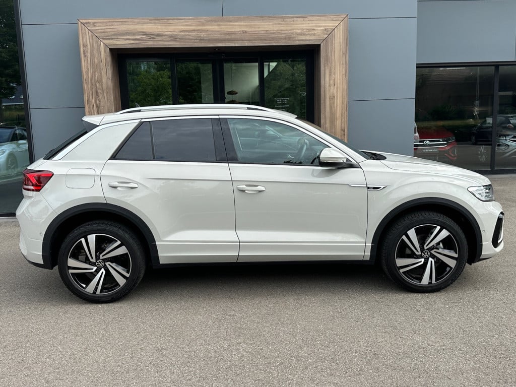 Volkswagen T-roc 1.5 tsi 150pk dsg r-line | camera | keyless | elek. achter