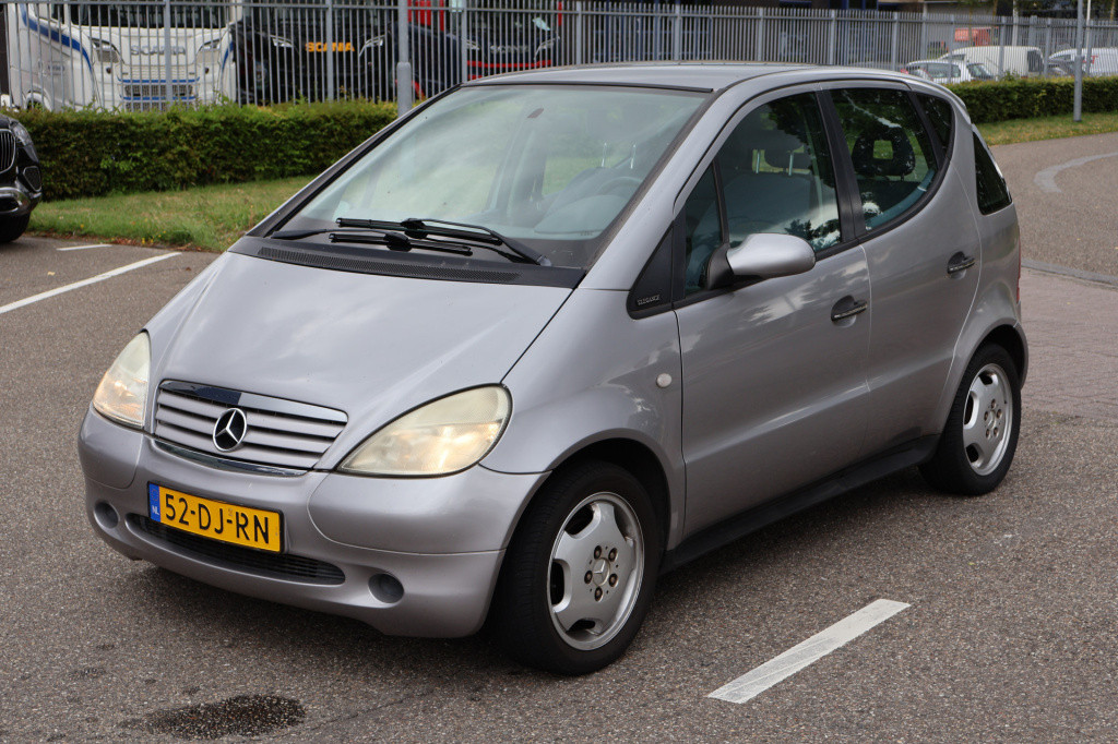 Mercedes-Benz A-Klasse 160 elegance i automaat i meeneemprijs i lage km sta