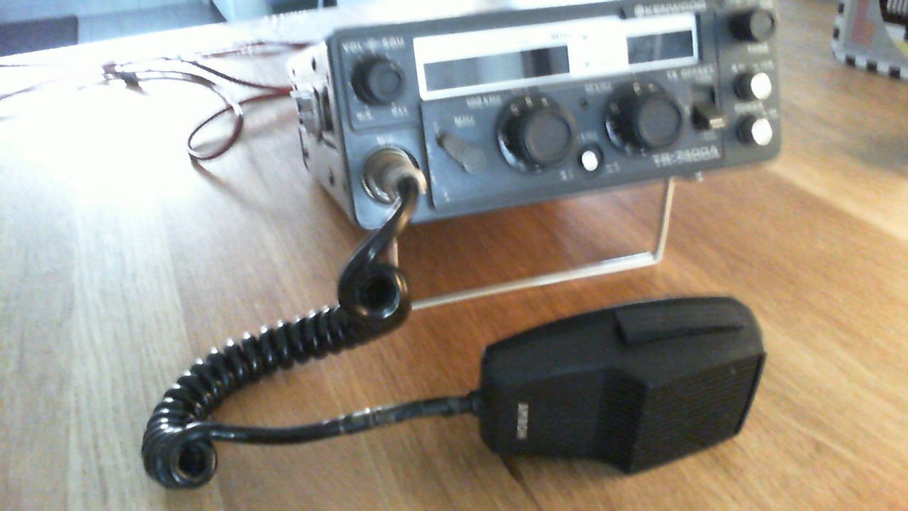 2 meter FM Transceiver TR-7400A