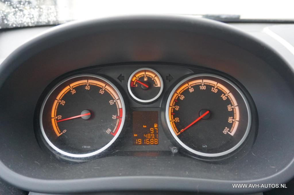 Opel Corsa 1.4-16v enjoy