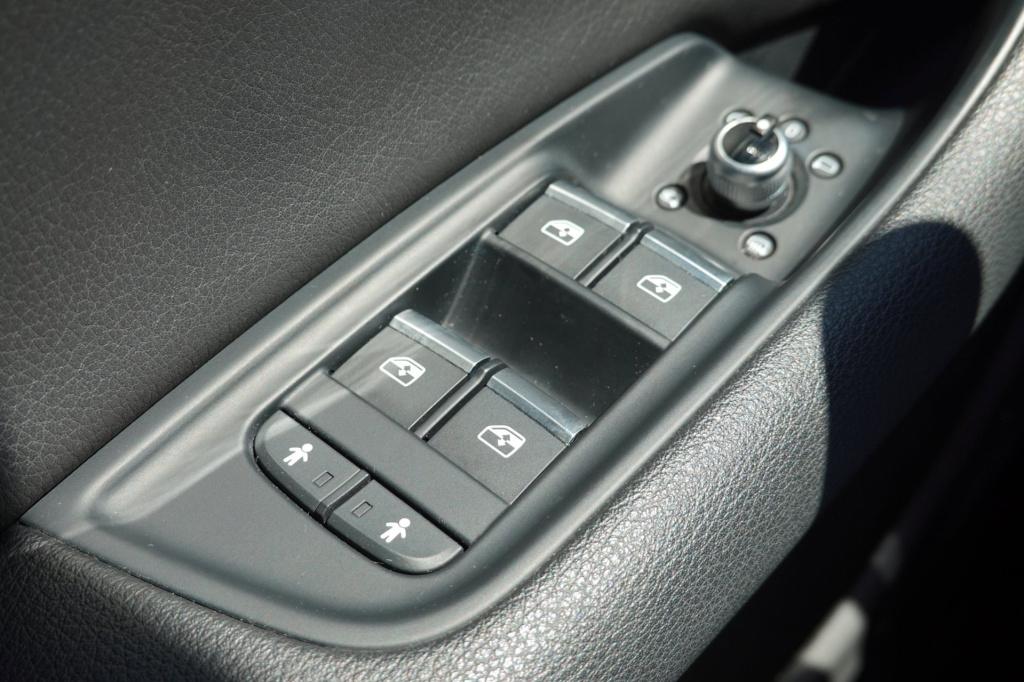 Audi Q7 3.0 tfsi quattro pro line + 7p