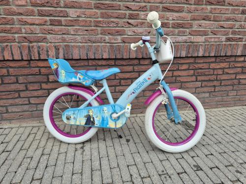 Disney Frozen 2 Kinderfiets 16 inch + zijwieltjes + mandje