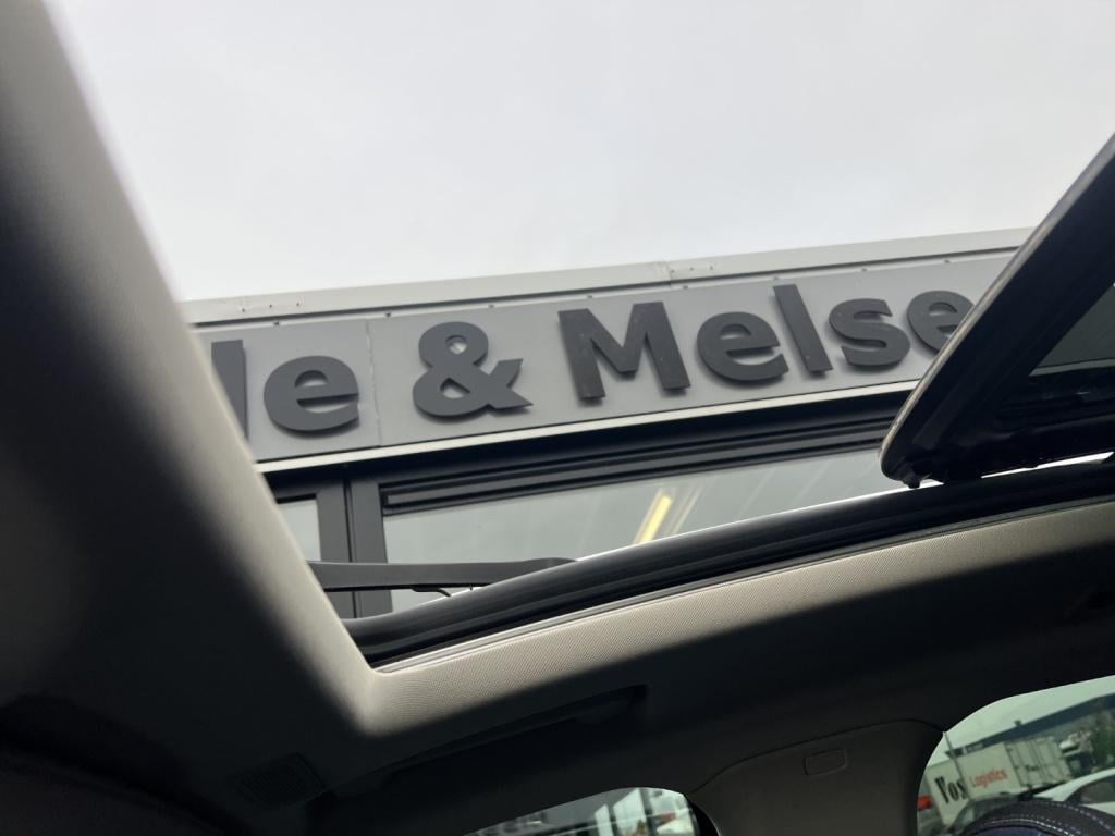 Lynk & Co 01 1.5 261pk plug in hybrid , black edition , zwarte velgen , pan