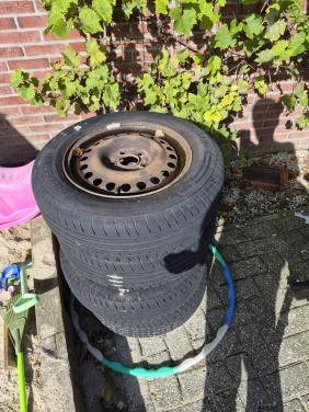 Set stalen velgen 5x108 zomerband