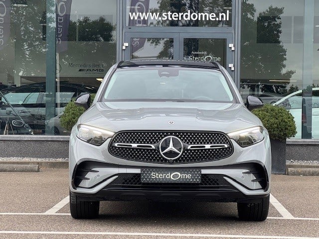 Mercedes-Benz Glc 300e 4matic amg line l panoramadak l night l memory l weg