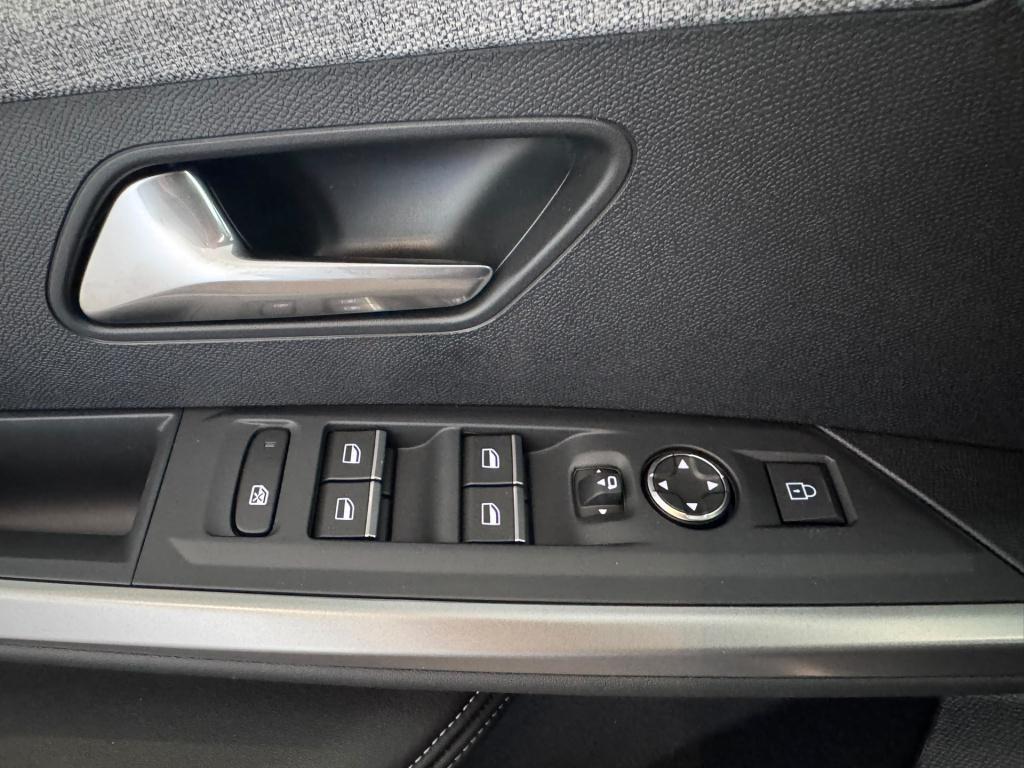 Peugeot E-3008 gt 73 kwh