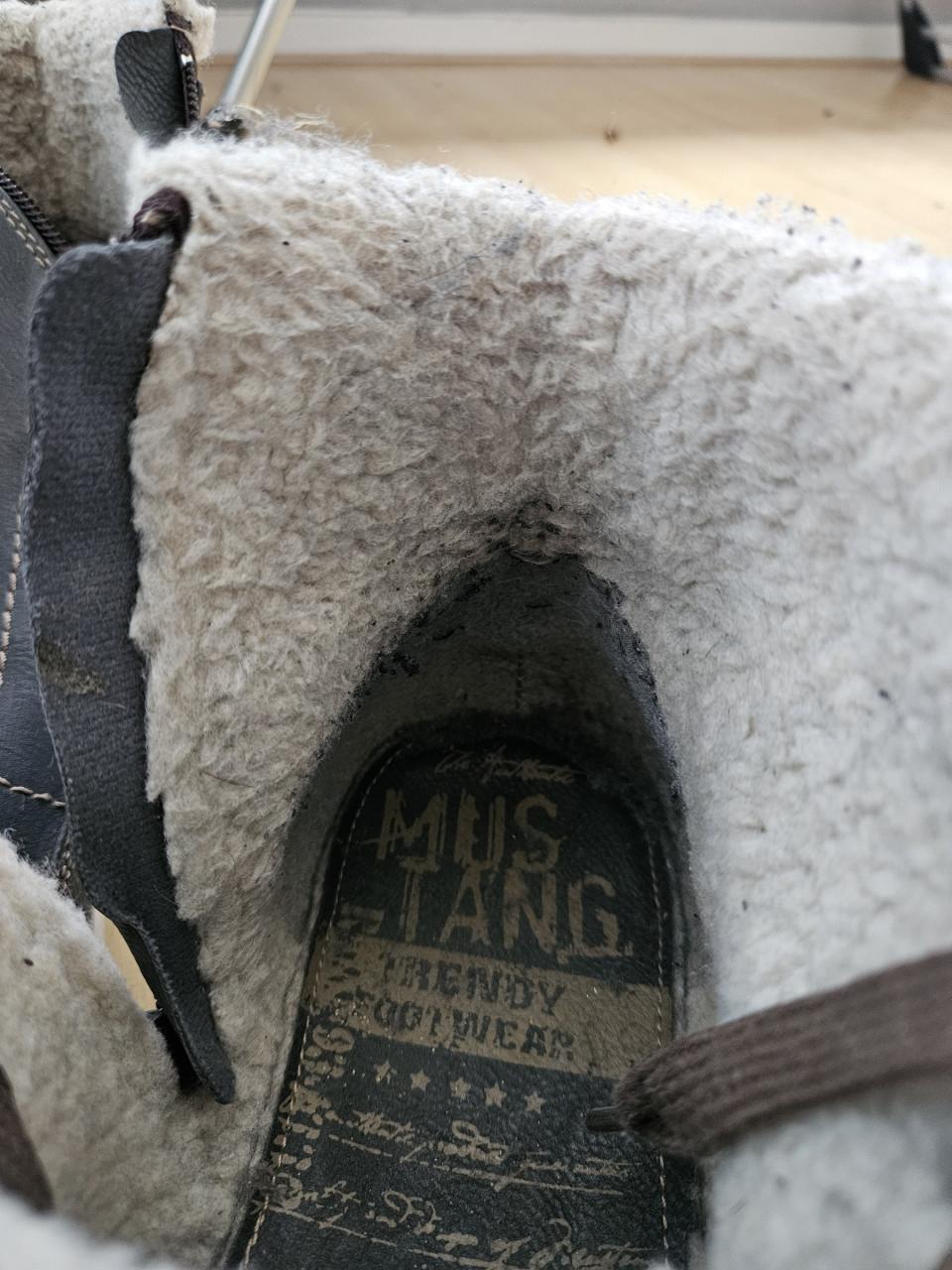 Mustang heren schoenen maat 46