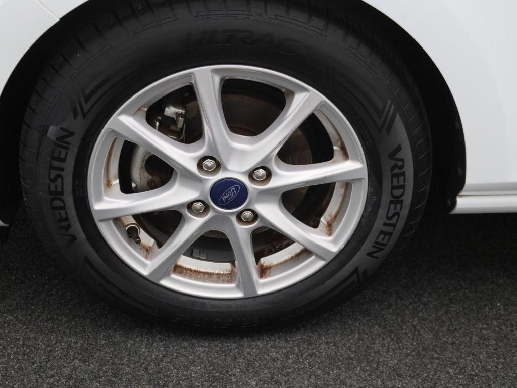 Ford Fiesta 1.0 ecoboost titanium x | lmv | parkeer sensoren | led | naviga