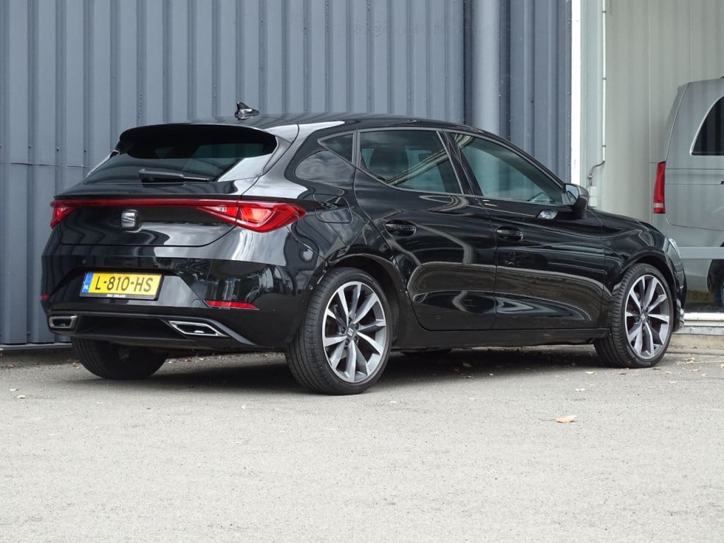 Seat Leon 1.0 etsi fr business intense automaat | virtual cockpit | 18" | c