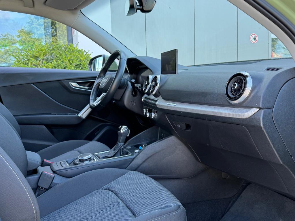 Audi Q2 35 tfsi s-line * keyless * virtual cockpit * stoelverwarming * carp