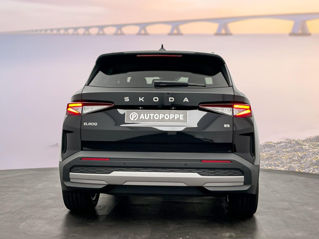 Skoda Elroq business edition tour elektromotor 210 kw / 286 pk