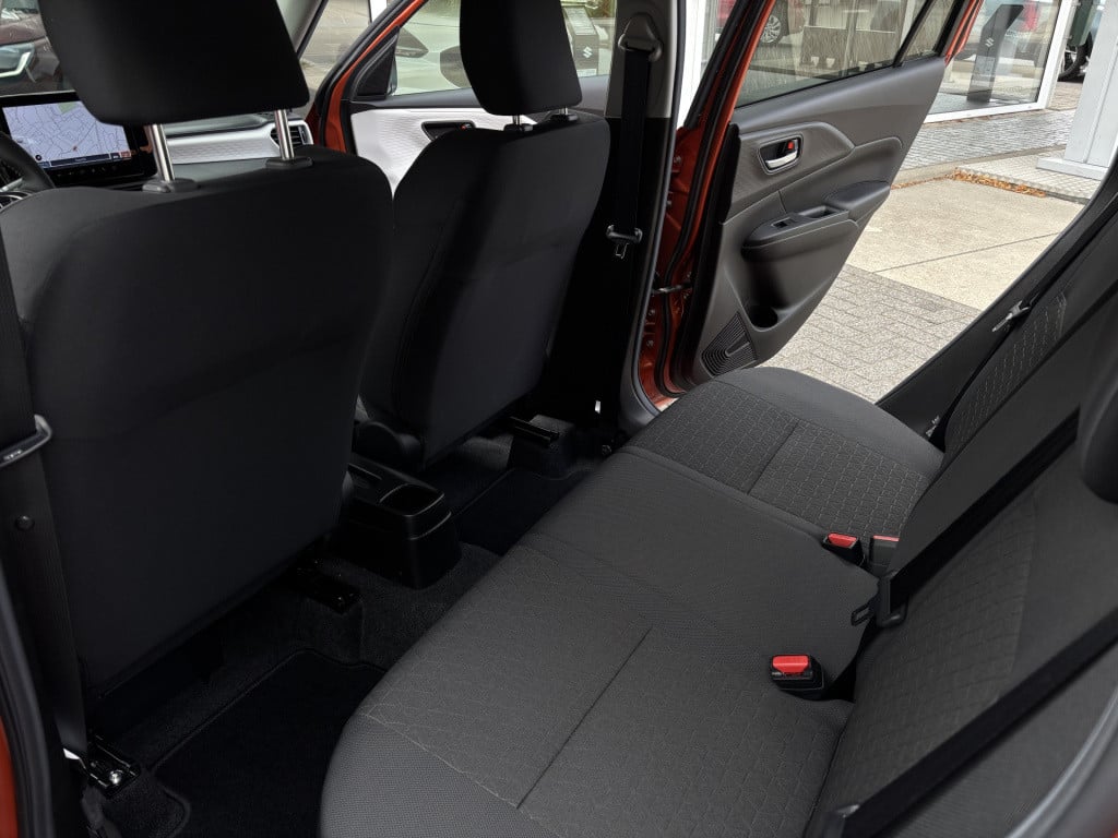 Suzuki Swift automaat 1.2 select smart hybrid