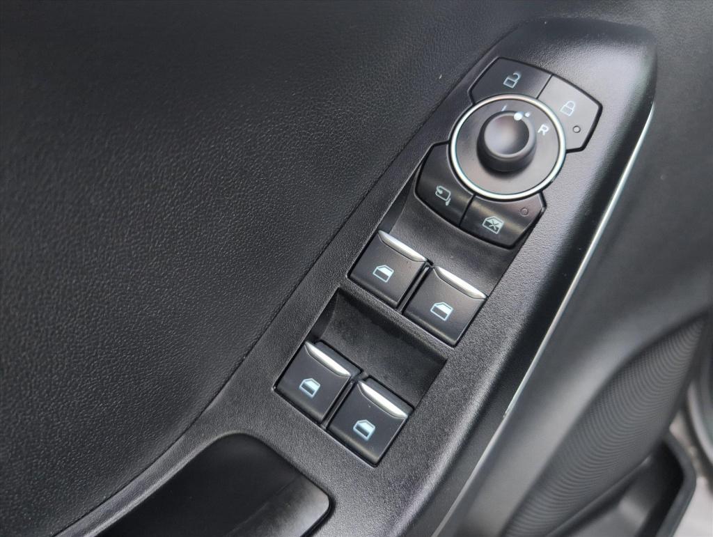Ford Puma 1.0i ecoboost hybrid 125pk aut st-line x | carplay