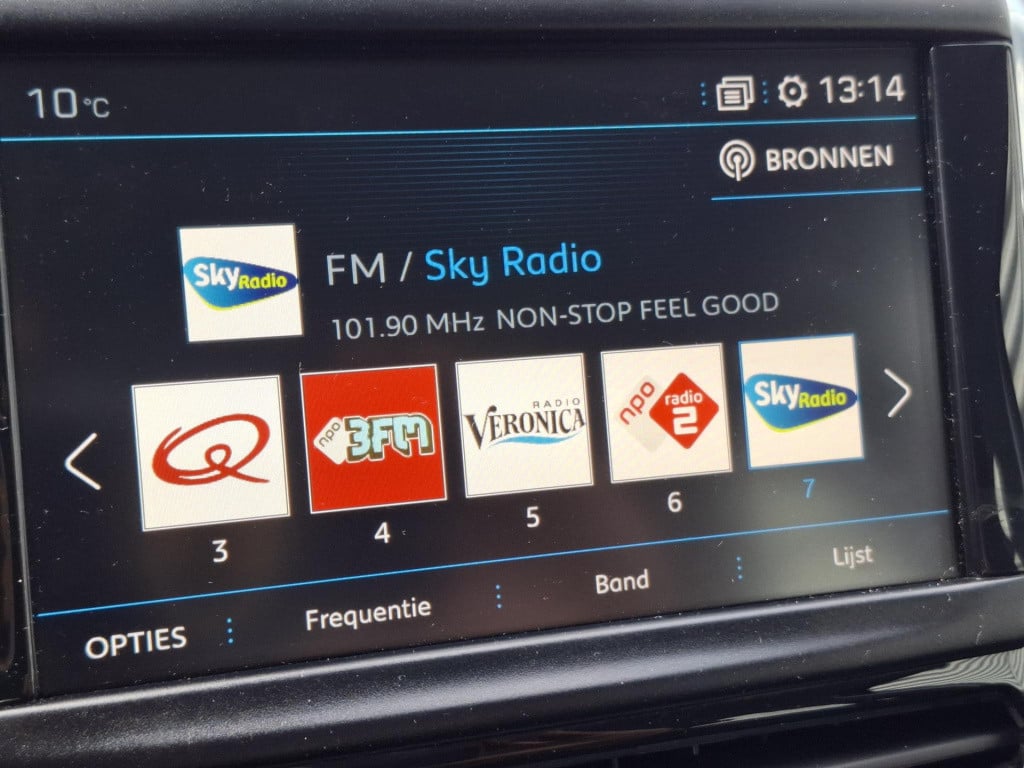 Peugeot 208 1.2 allure nav/clim/lmv/park
