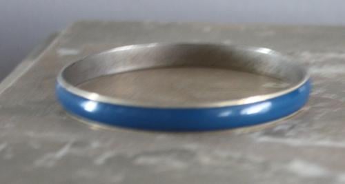 Metalen klem armband met blauw
