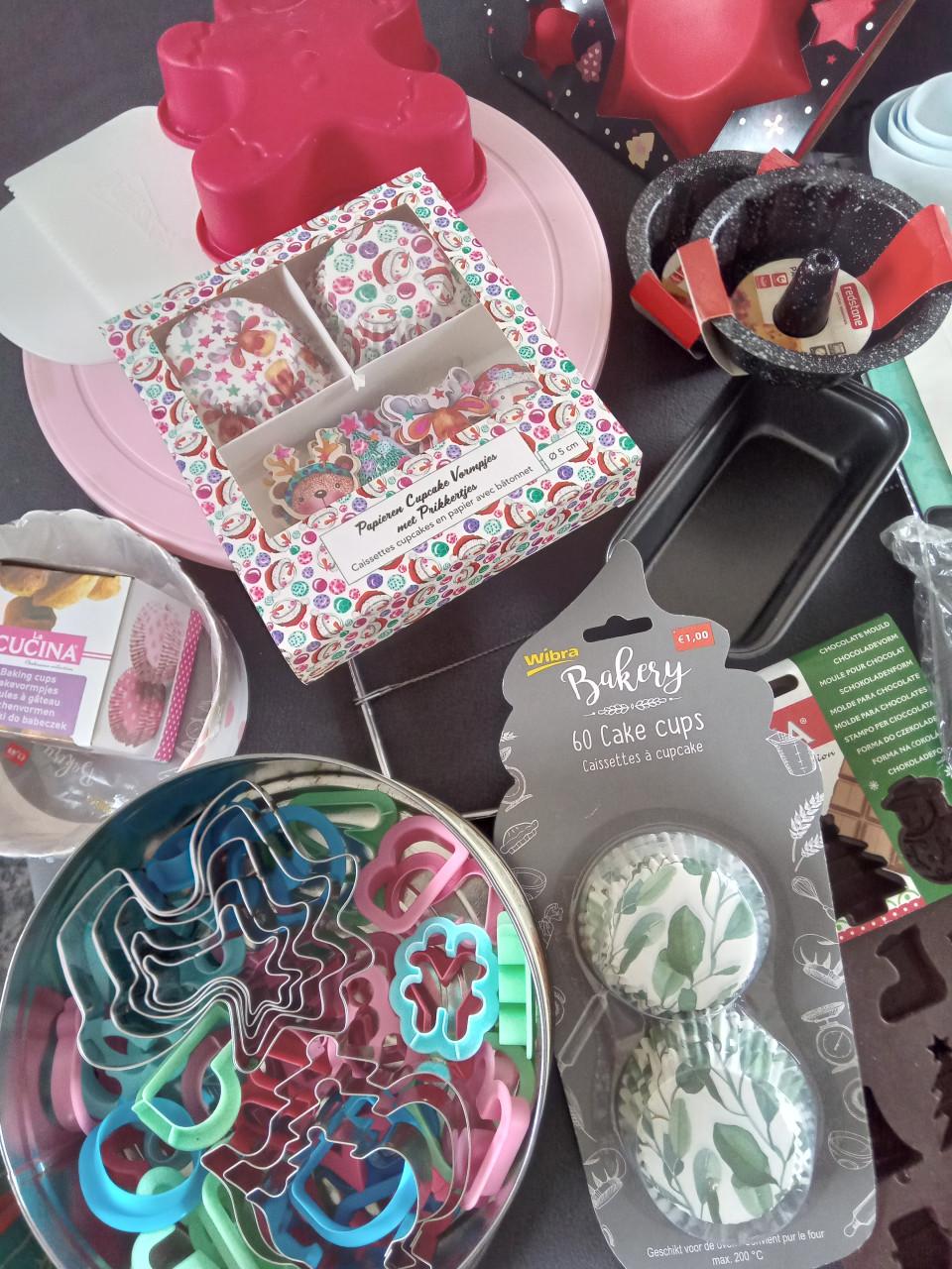 Heel veel bakspullen