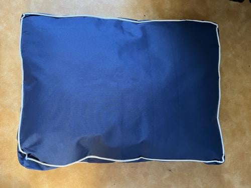 Hondenkussen blauw