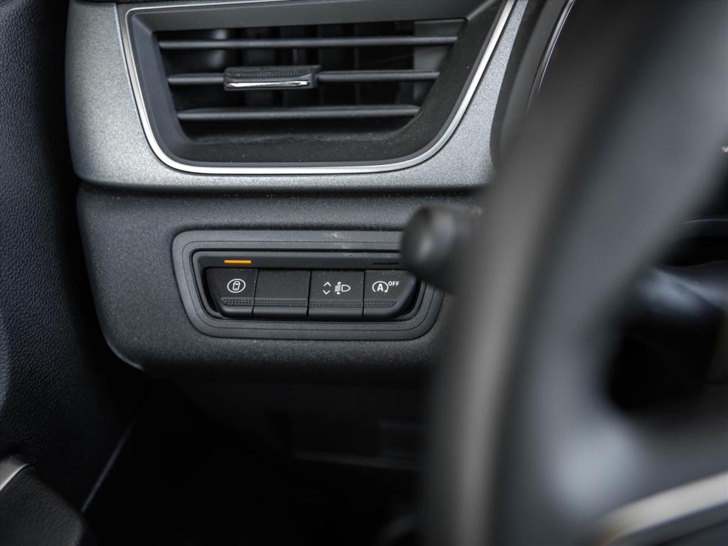Renault Captur tce 90pk techno | camera | navigatie | park. sensoren | appl