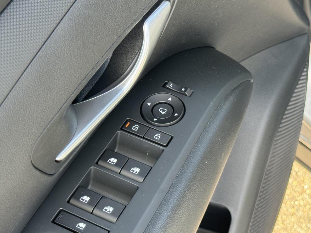 Hyundai Tucson 1.6 t-gdi hev pure edition