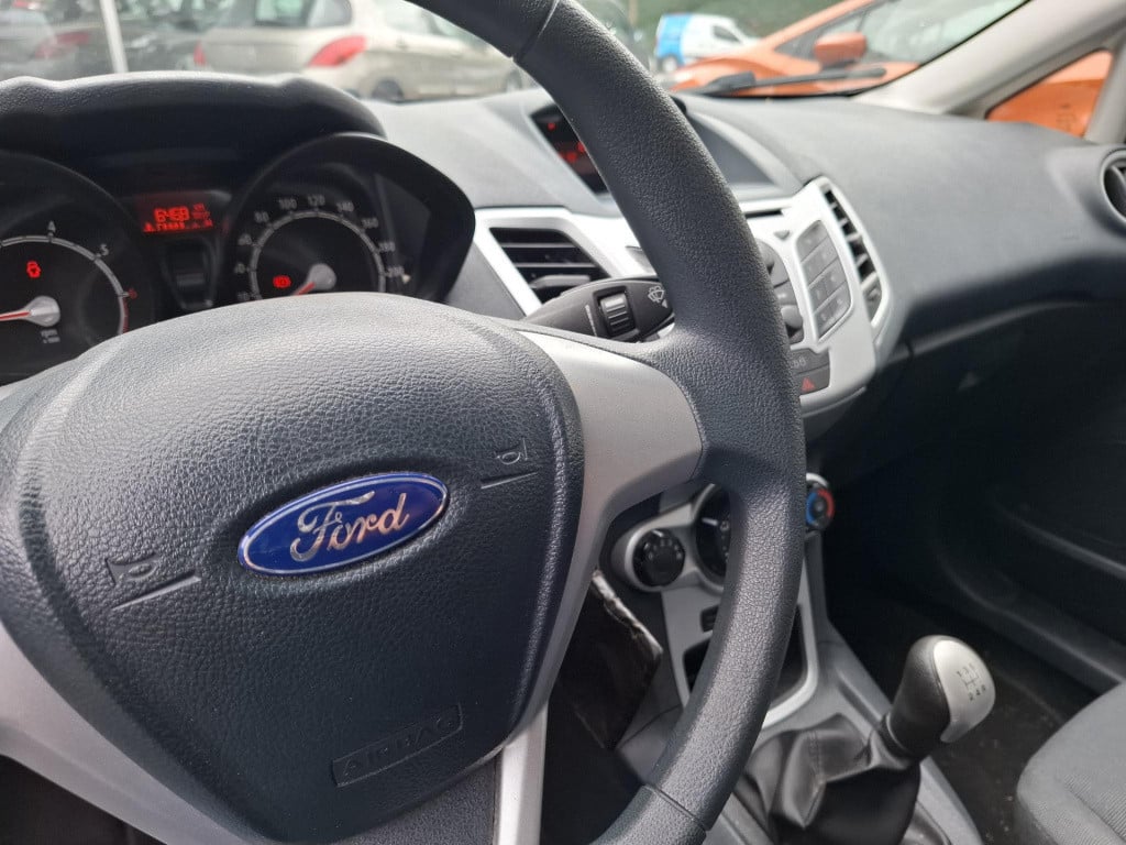 Ford Fiesta 1.25 champion airco 5-drs 1e eigenaar!