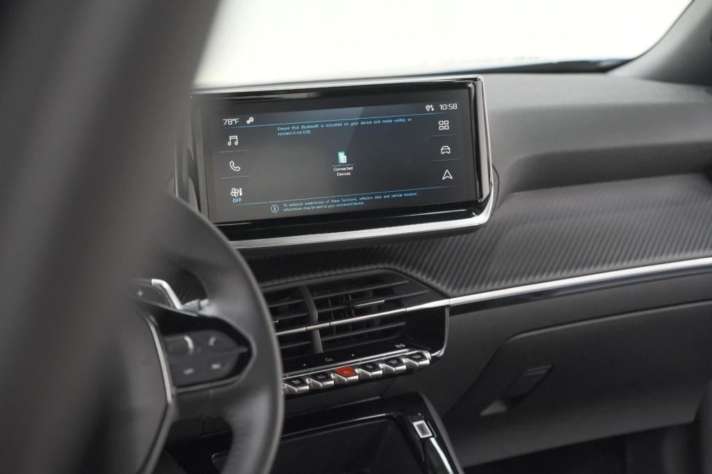 Peugeot 2008 hybrid 136 e-dcs6 style | apple carplay | parkeersensoren | cl