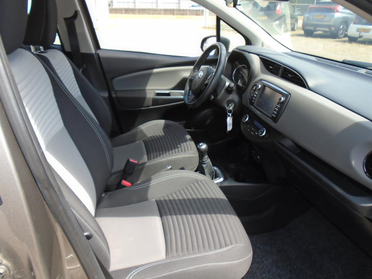 Toyota Yaris 1.0 ECC