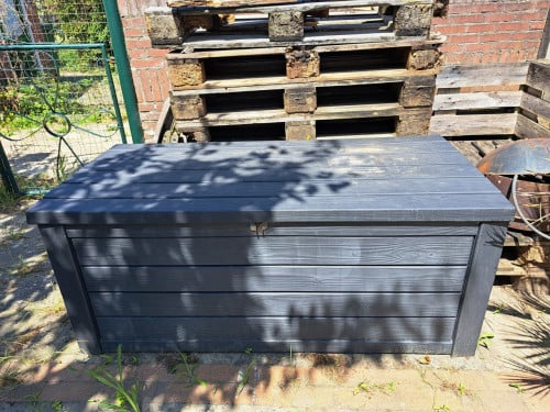 GRATIS opbergbak buitenkussens