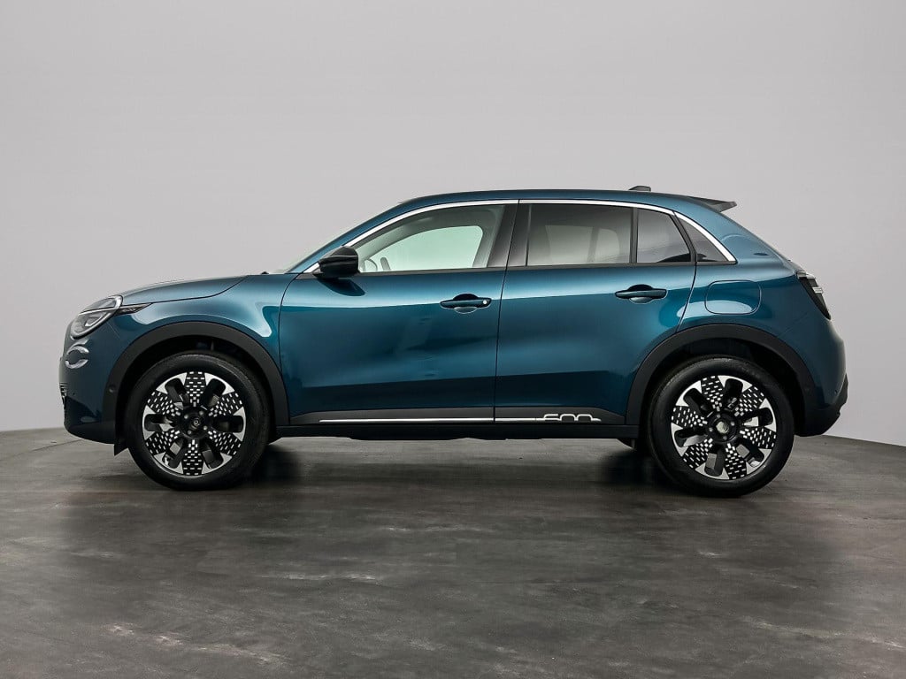 Fiat 600 1.2 hybrid la prima || van mossel vip voordeel || tot 8 jaar garan