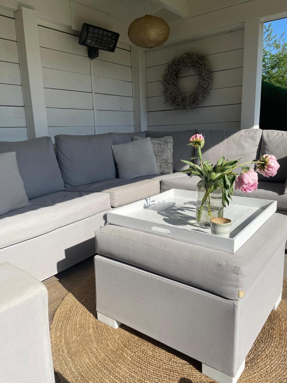 Lounge set