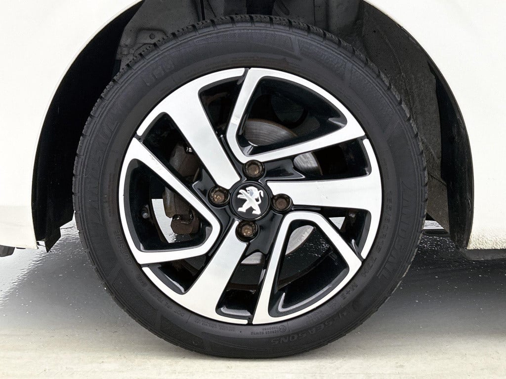 Peugeot 108 1.0 e-vti allure | airco | bluetooth