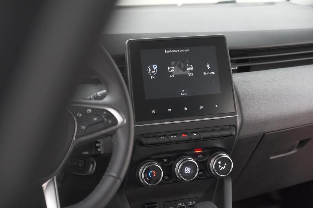 Renault Clio 1.6 e-tech full hybrid 145 evolution | apple carplay | parkeer