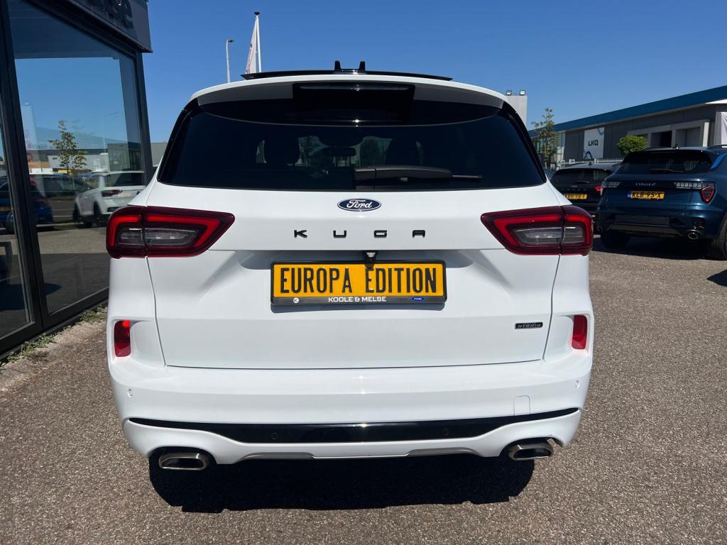 Ford Kuga 2.5 phev 243pk e-cvt st-line , panodak , trekhaak , 2100 kg trekg