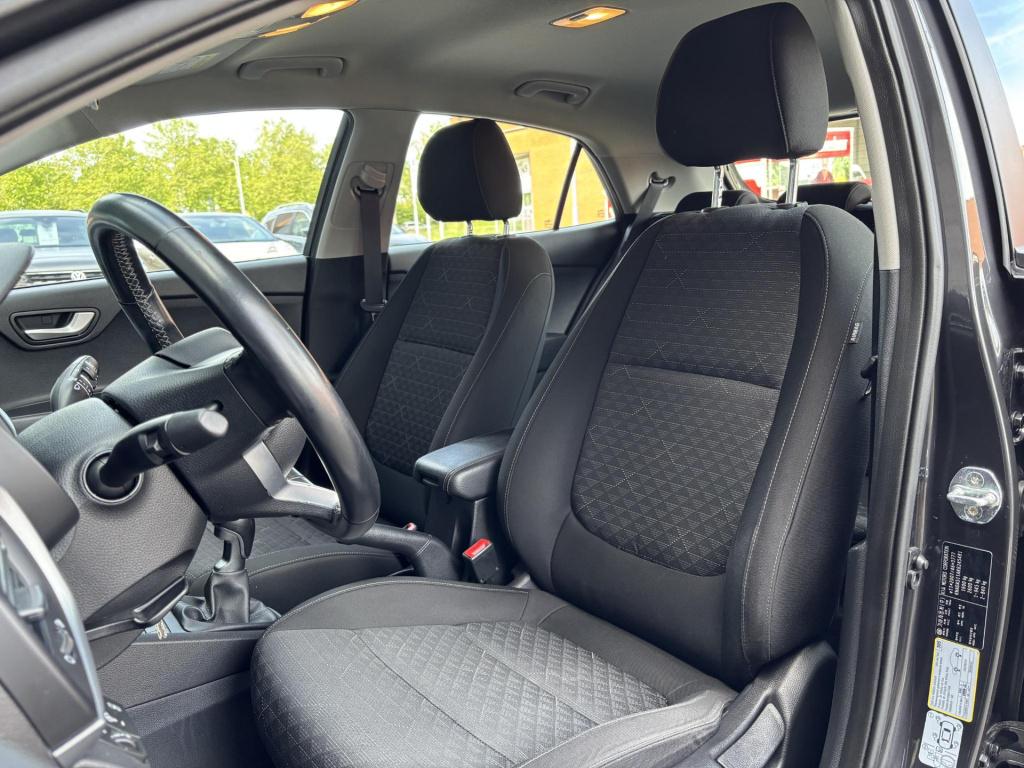 Kia Rio 1.0 tgdi dynamicline nl-auto incl. trekhaak!