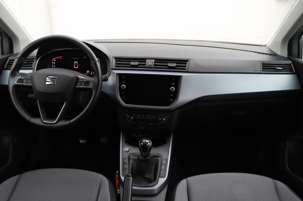 Seat Arona 1.0 tsi 95pk style business intense beats