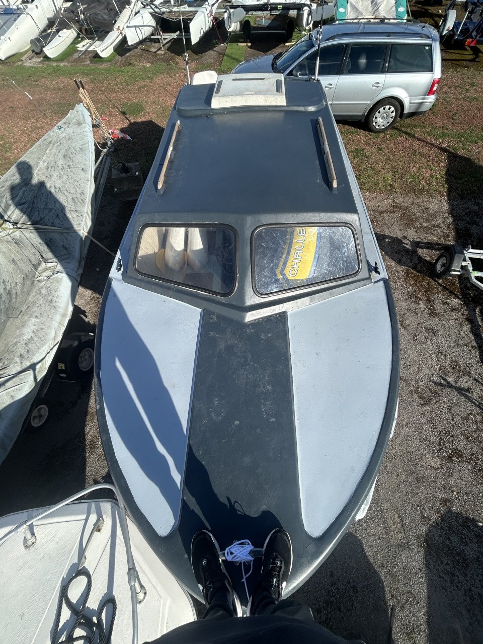 Kajuitboot Yamaha 20 PK met wat werk