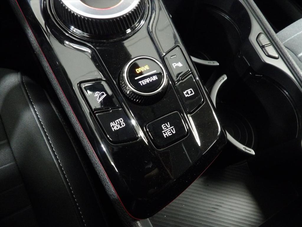 Kia Sportage 1.6 t-gdi 265pk plug-in hybrid at6 4wd dynamicplusline