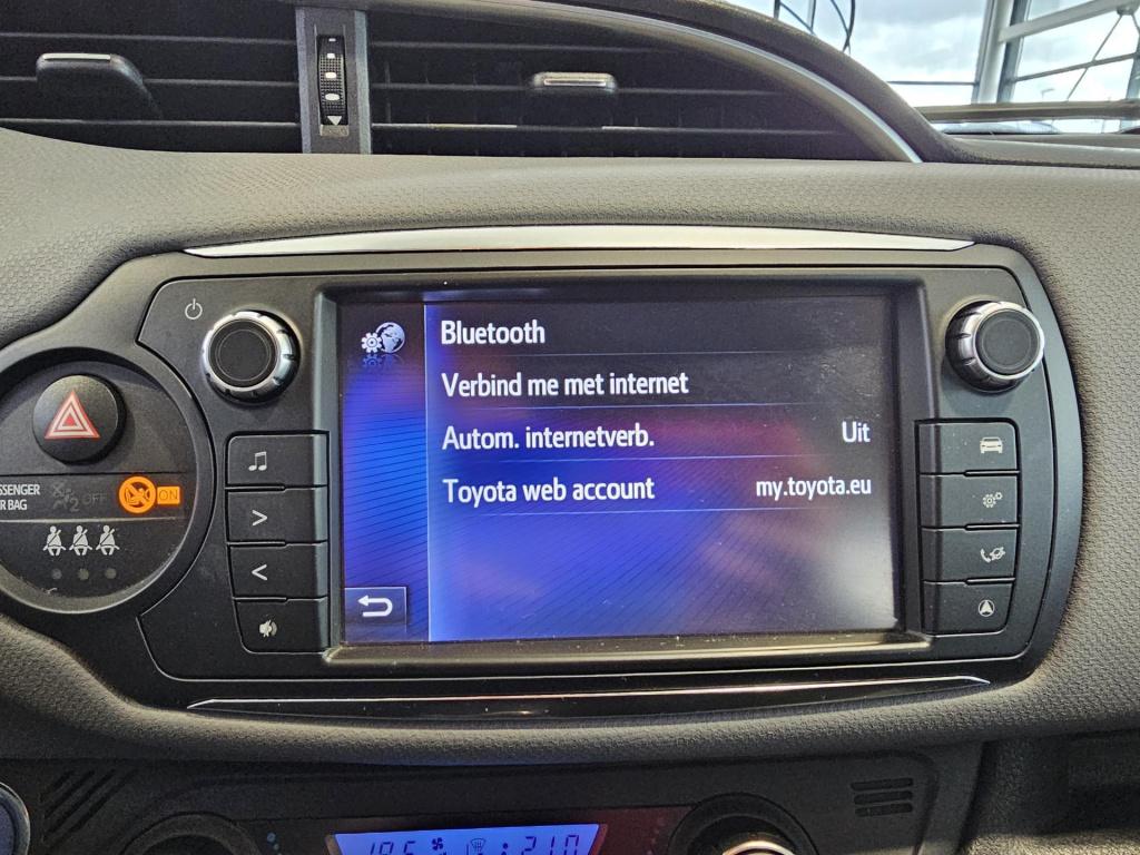 Toyota Yaris 1.5 hybrid now