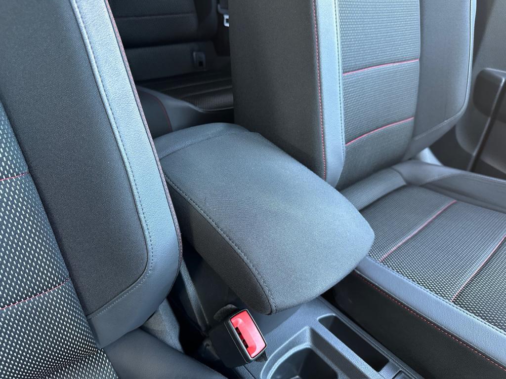 Volkswagen T-roc 1.5 tsi 150pk dsg r-line sport | trekhaak | camera | keyle